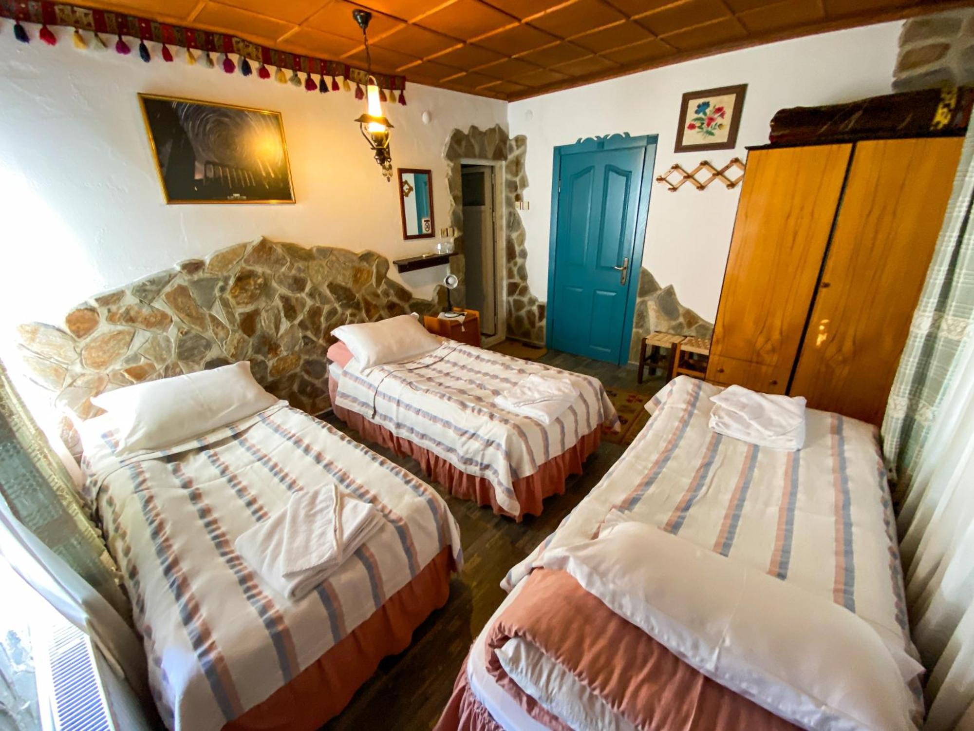 Agora Pansiyon Kapikiri Quarto foto