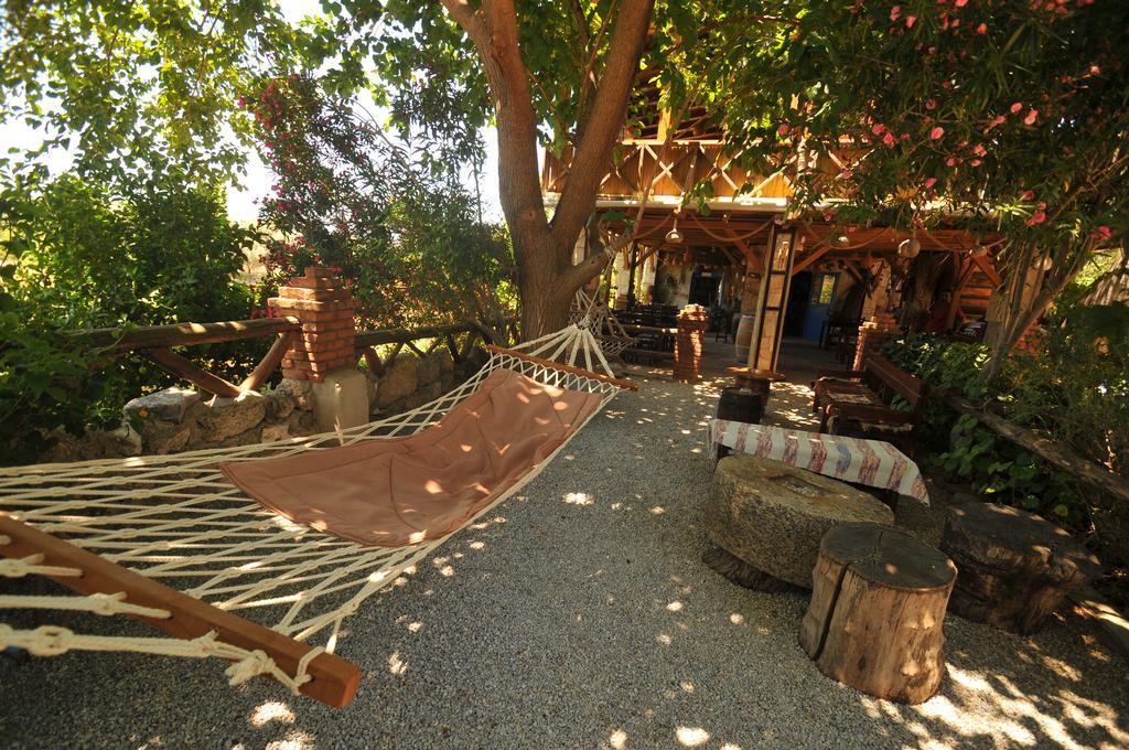 Agora Pansiyon Kapikiri Exterior foto